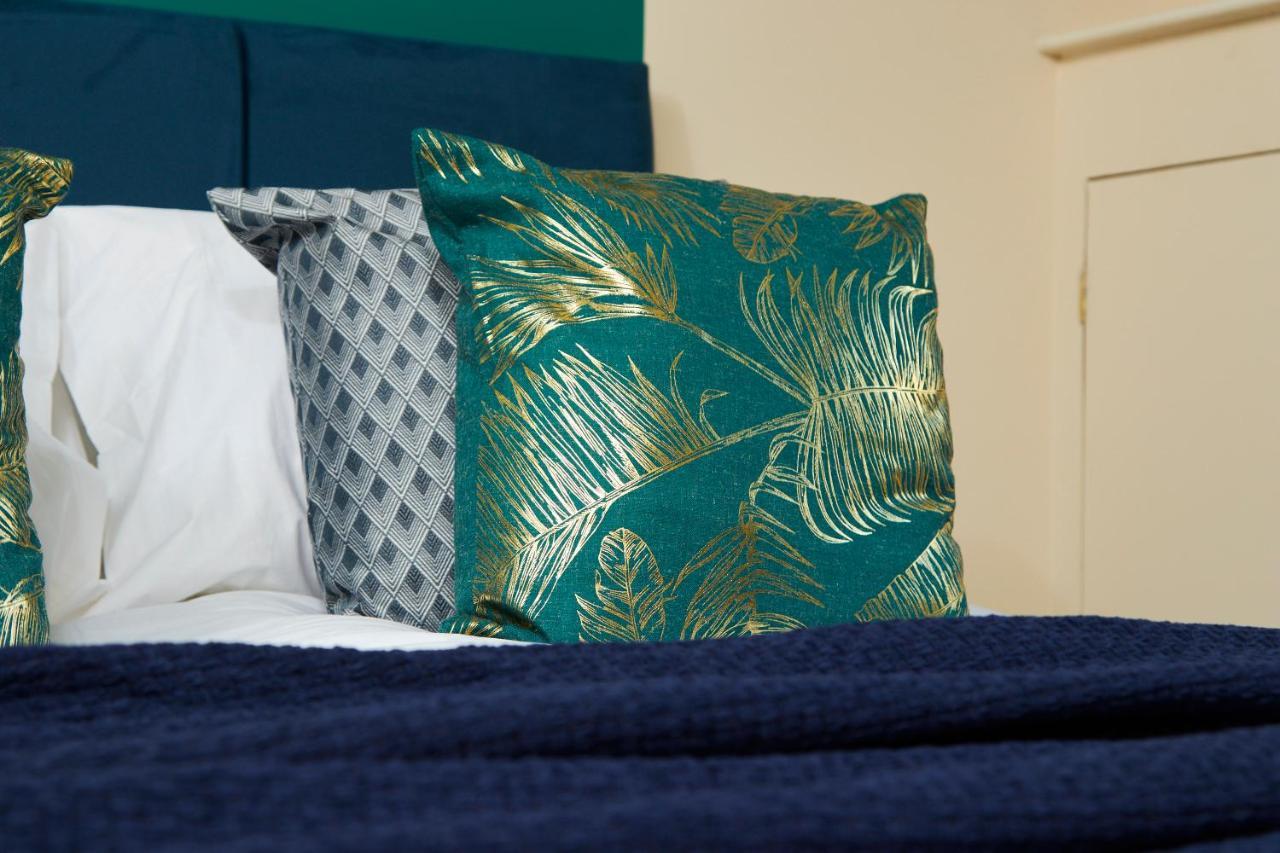 Exquisite Cambridge Abode - Sleeps 6 - Parking CBG Exterior photo